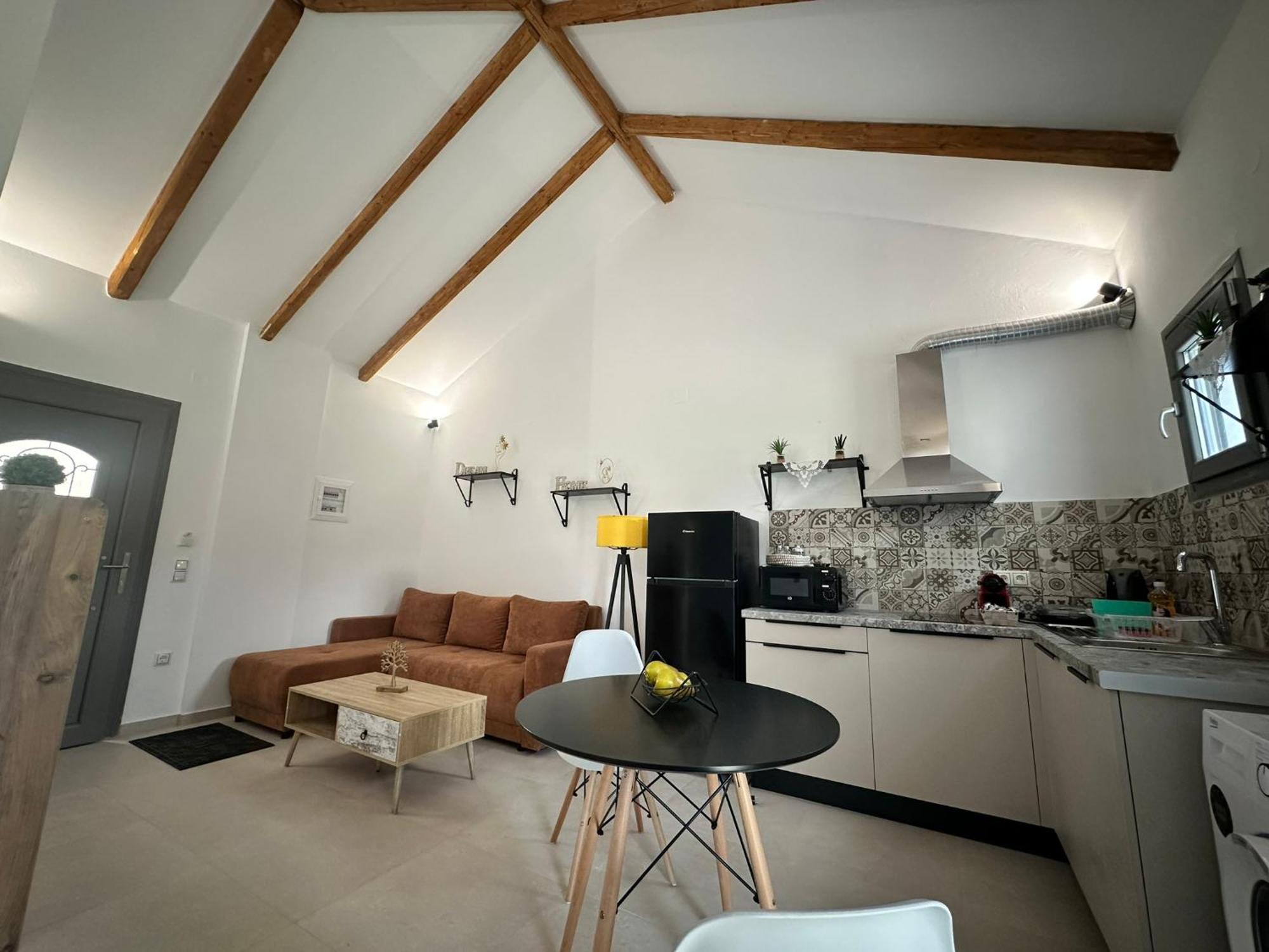 Ktimavita Apartment 1 เปตรา ภายนอก รูปภาพ